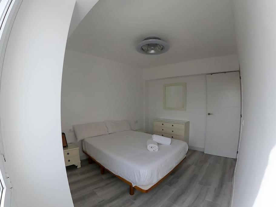 Roch - Stylish Apartment Near Metro เซบีญา ภายนอก รูปภาพ